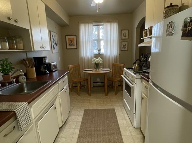 Apartment for rent in Holyrood, Edmonton