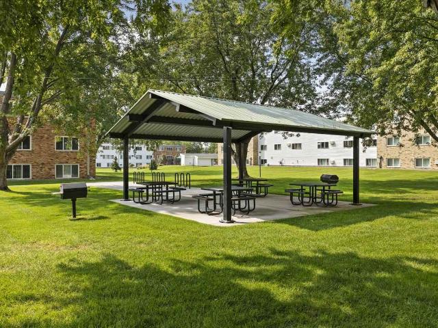 Apartment for rent in Hennepin, Minnesota