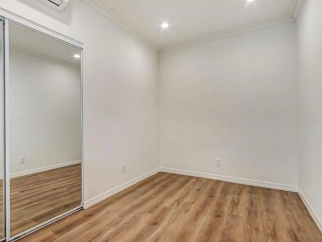 Room for rent in Canoga Park, California