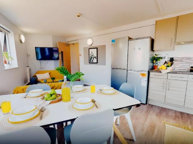 Room for rent in City Centre, Georgia