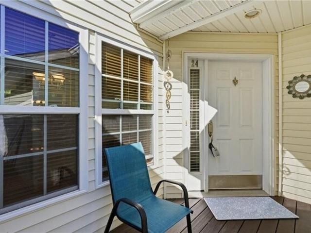 House for sale in Slatersville, North Smithfield