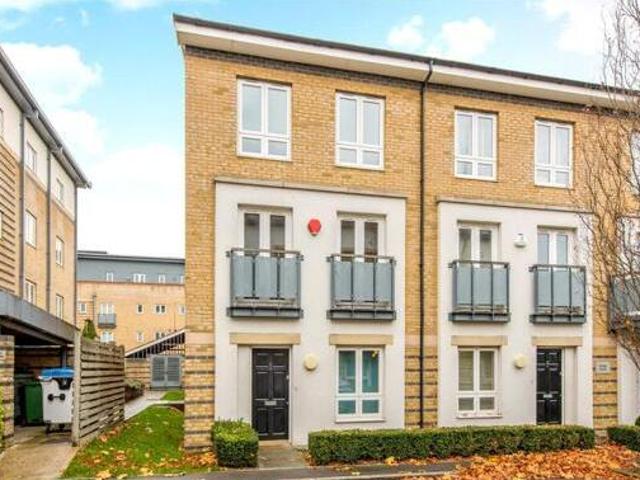 House for sale in North Watford, Hertfordshire