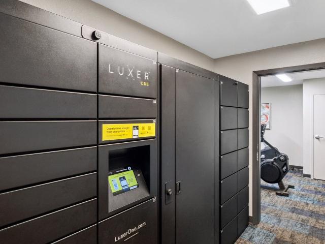 Apartment for rent in Beaver Lake, Maplewood