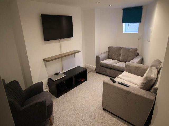 House for rent in Farnley, West Yorkshire