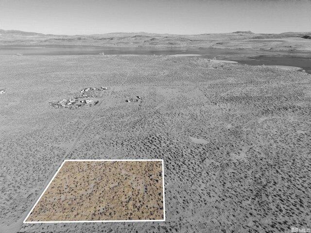 Land for sale in Silver Springs, Nevada