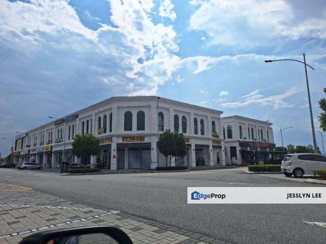Shop for rent in Kajang, Langat