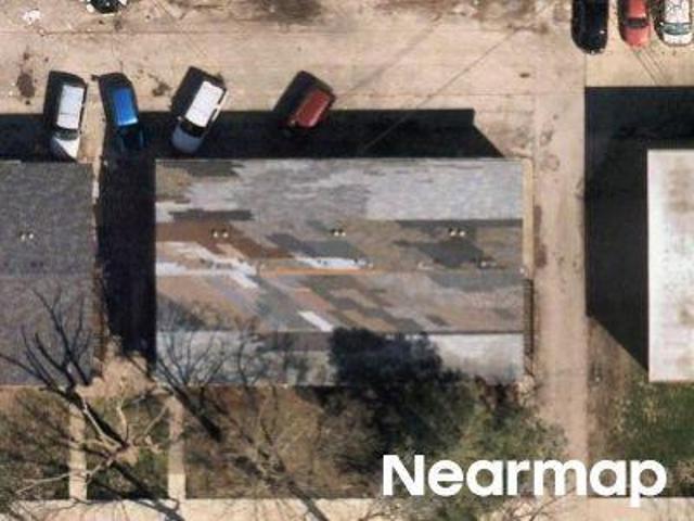 House for sale in Urbana