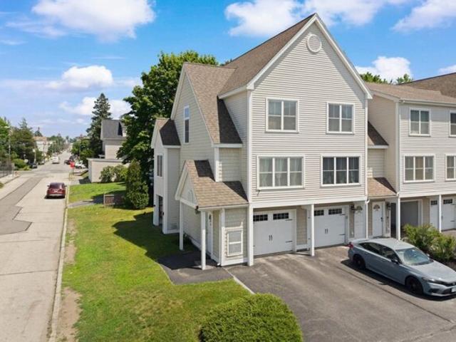 House for sale in New Hampshire