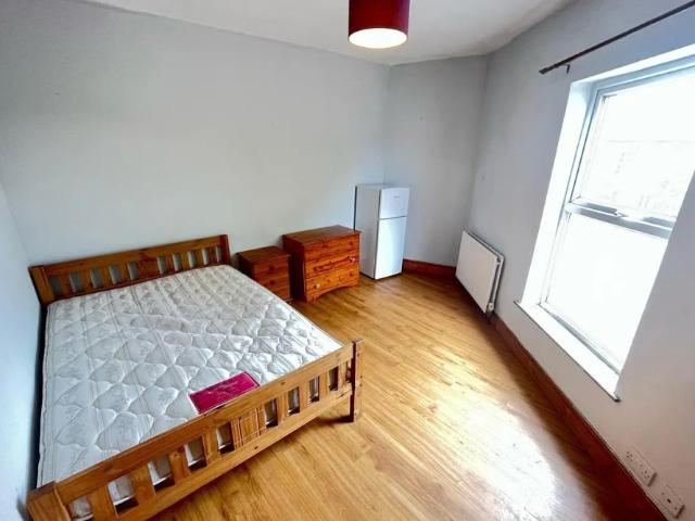 Room for rent in New Catton, East Bank