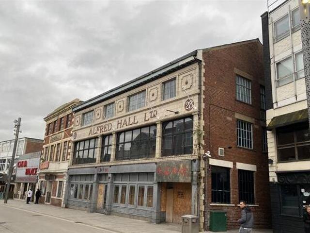 House for sale in Hyde Park, South Yorkshire