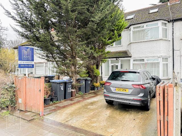 Studio for rent in Edmonton, Greater London