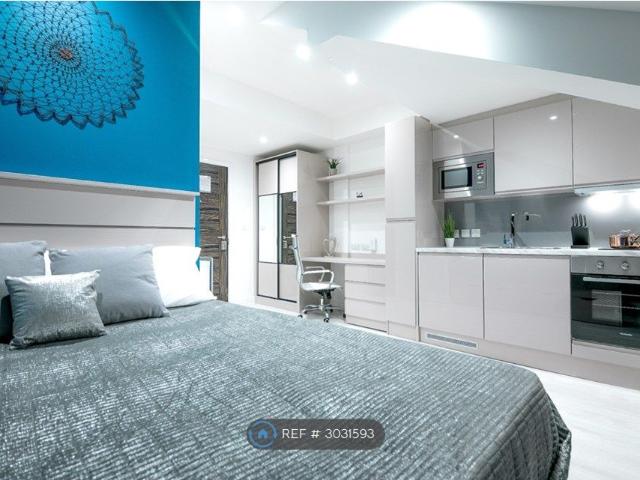 Studio for rent in Katesgrove, Reading