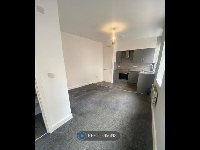 Apartment for rent in Belle Isle, West Yorkshire