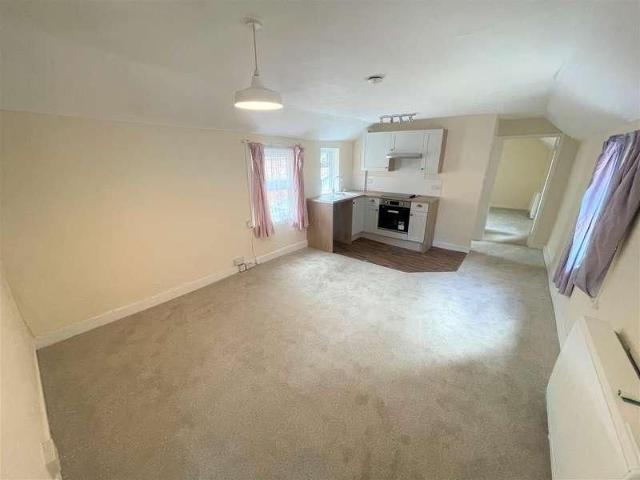 Apartment for rent in Fugglestone St Peter, Wilton