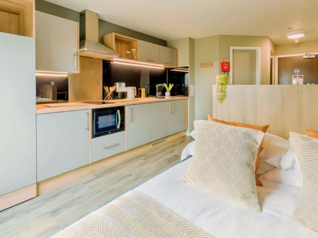 Studio for rent in City Centre, Ballindoch