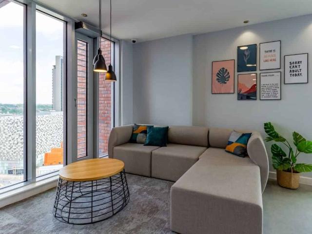 Studio for rent in City Centre, South Yorkshire