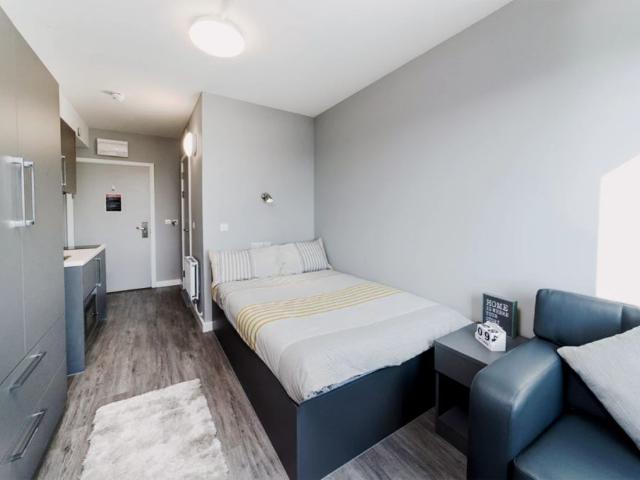 Studio for rent in Battle Field, Tyne And Wear