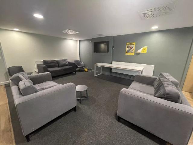 Studio for rent in Bordesley, West Midlands
