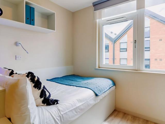 Studio for rent in Watergate, Devon