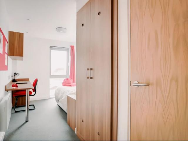 Studio for rent in Selly Oak, West Midlands
