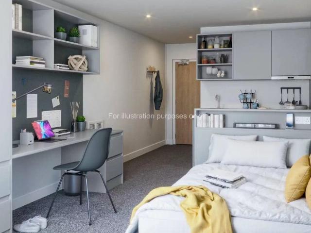 Studio for rent in Stoke, Stoke-on-Trent