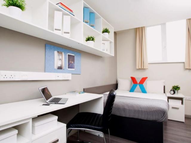 Studio for rent in Barbican, Plymouth