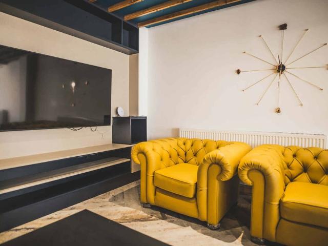 Studio for rent in West Midlands