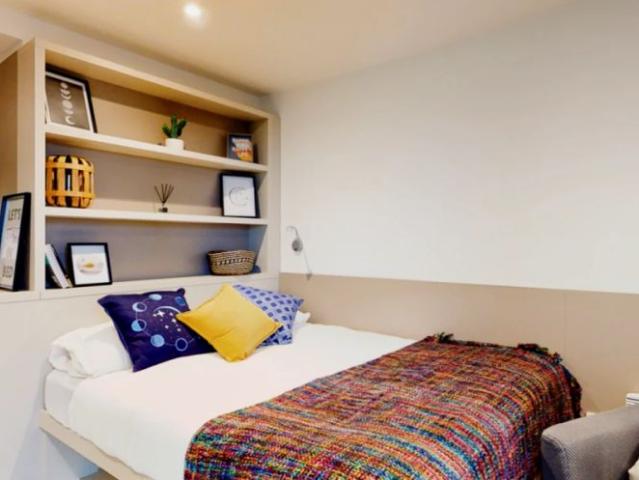 Studio for rent in Hulme, Georgia