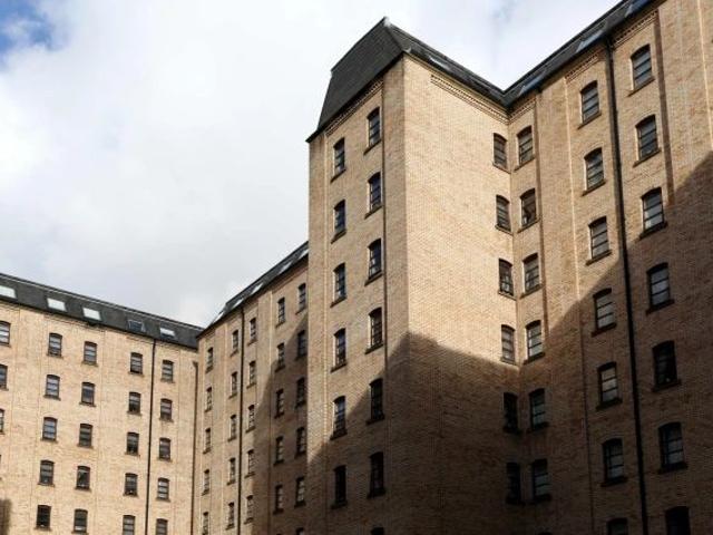 Studio for rent in City Centre, Georgia