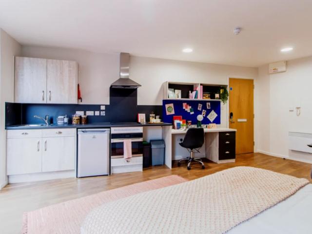 Studio for rent in Moston, Cheshire