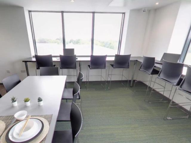 Studio for rent in Edgbaston, Birmingham