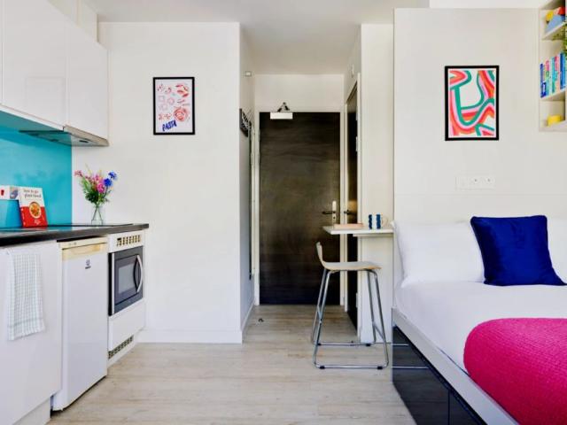 Studio for rent in Kelvingrove, Glasgow