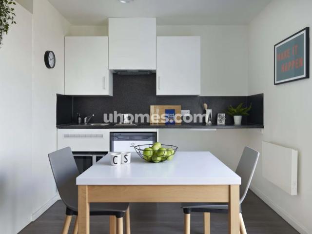 Studio for rent in City Centre, South Yorkshire