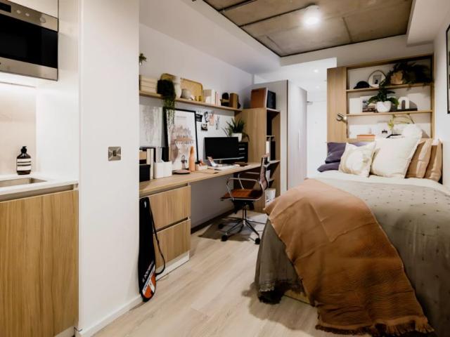 Studio for rent in Greater London