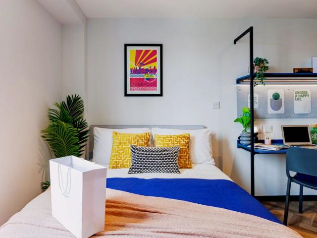 Studio for rent in St George's Quarter / Cultural Quarter, Calderstones