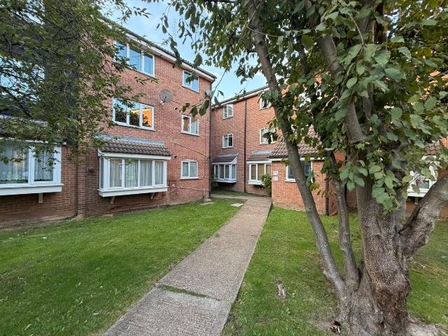 Apartment for rent in London Borough of Barnet, Greater London