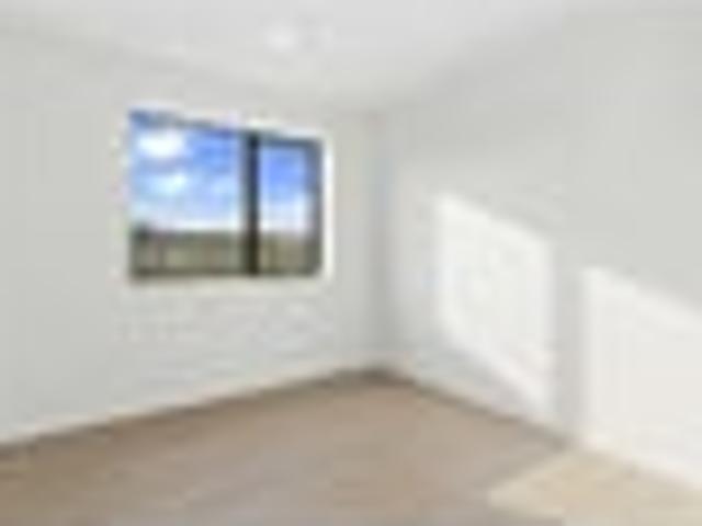 Apartment for rent in Whangaparaoa, Oroua County