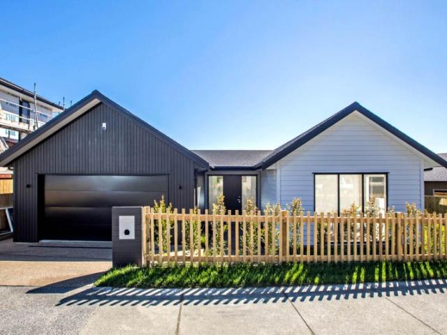House for rent in Whangaparaoa, Oroua County