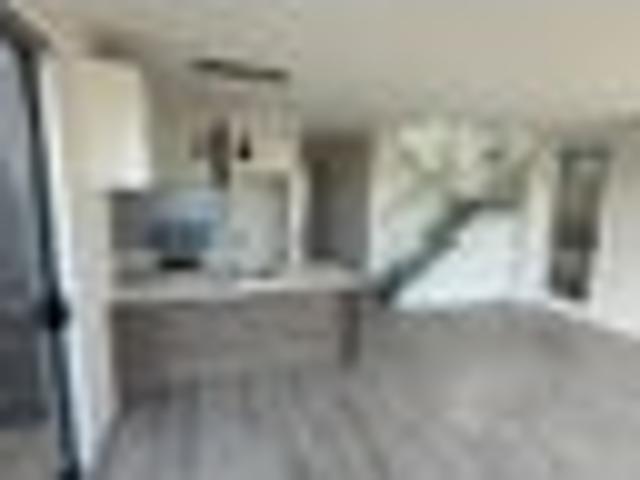 Townhouse for rent in Whangaparaoa