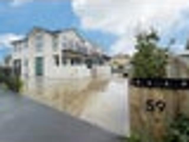 Townhouse for rent in Silverdale, Hamilton City
