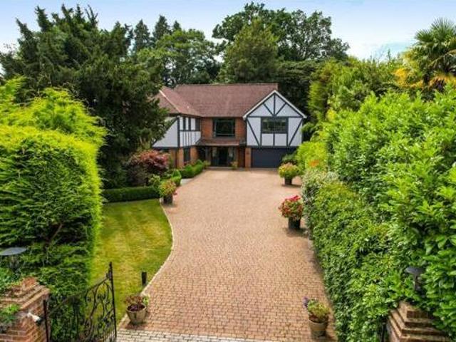House for sale in Surrey