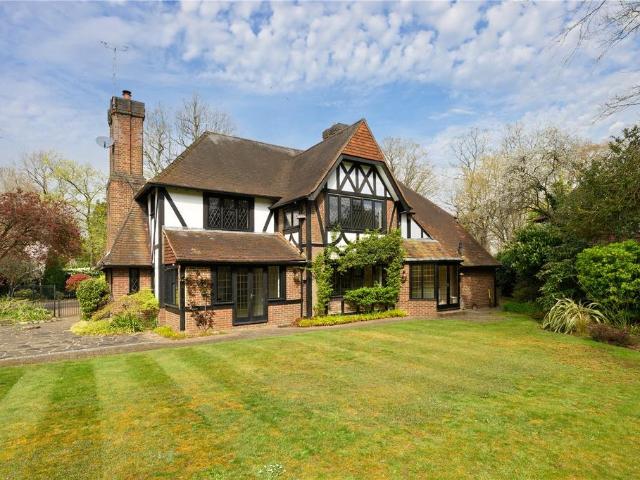 House for rent in Blackhills, Surrey