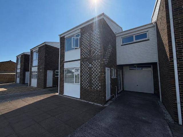 House for rent in Clapham, West Sussex
