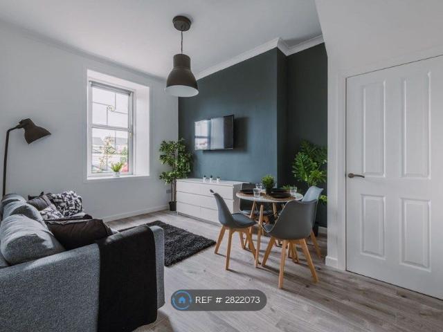 Apartment for rent in Newbank, Scotland
