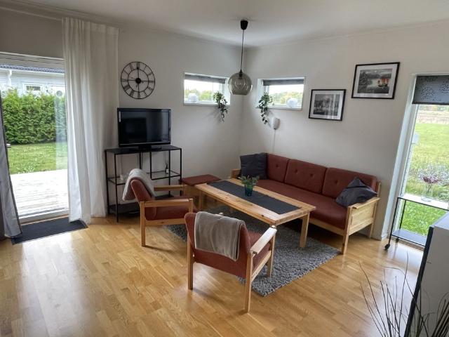 Hus hyra i Anneberg, Uppsala län