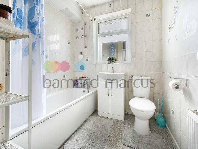 Apartment for rent in London Borough of Croydon, Thornton Heath