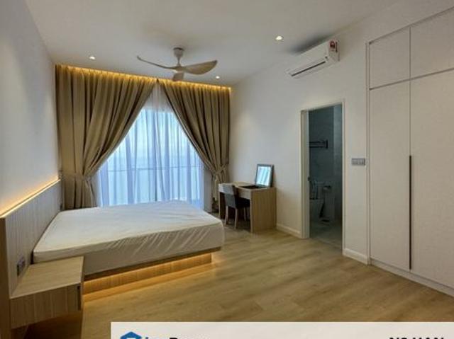 Condominium for rent in Malaka