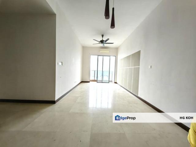 Condominium for sale in Malaka