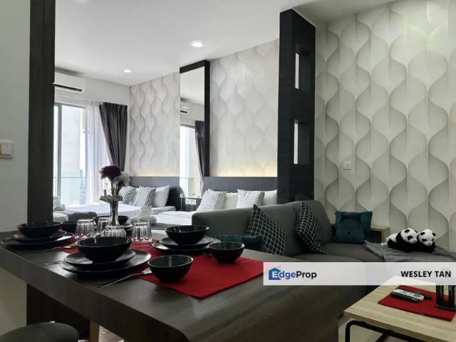 Condominium for sale in Malaka