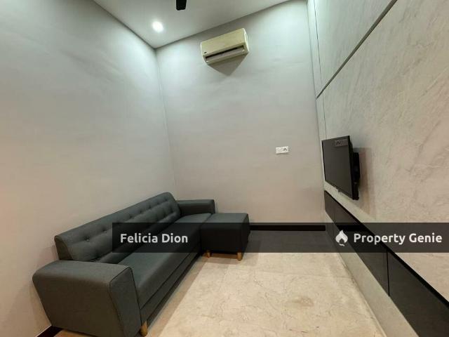 Condominium for sale in Malaka